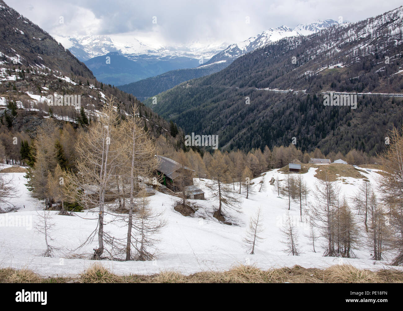 Looking down into Switzerland from the E62 Simplonstrasse road on the northern side of the Simplon Pass into the valley of the Taferma river. Stock Photo