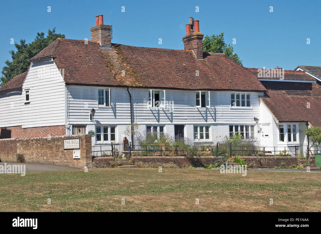 Newick Cottage Sussex Stock Photo Alamy