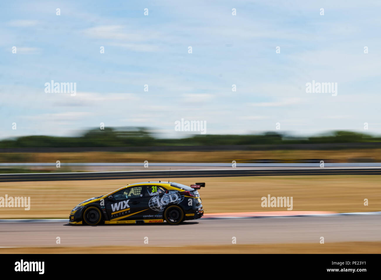 Honda civic type r btcc rockingham hi-res stock photography and images ...