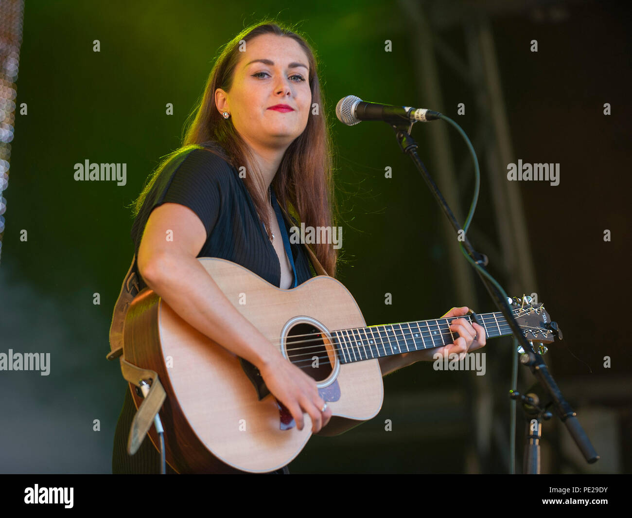 Linlithgow, Scotland, UK. 12th August, 2018. Maria Townsley live at ...