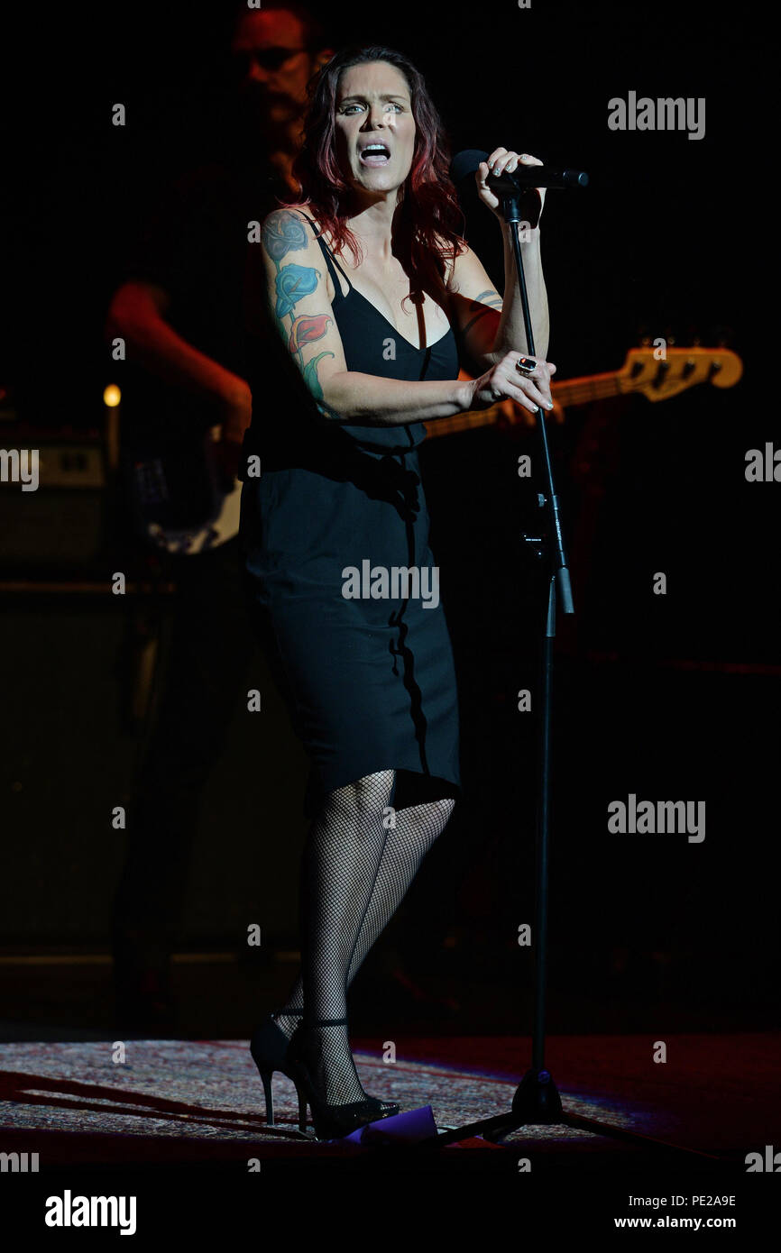 Beth Hart Topless Beth Hart Topless