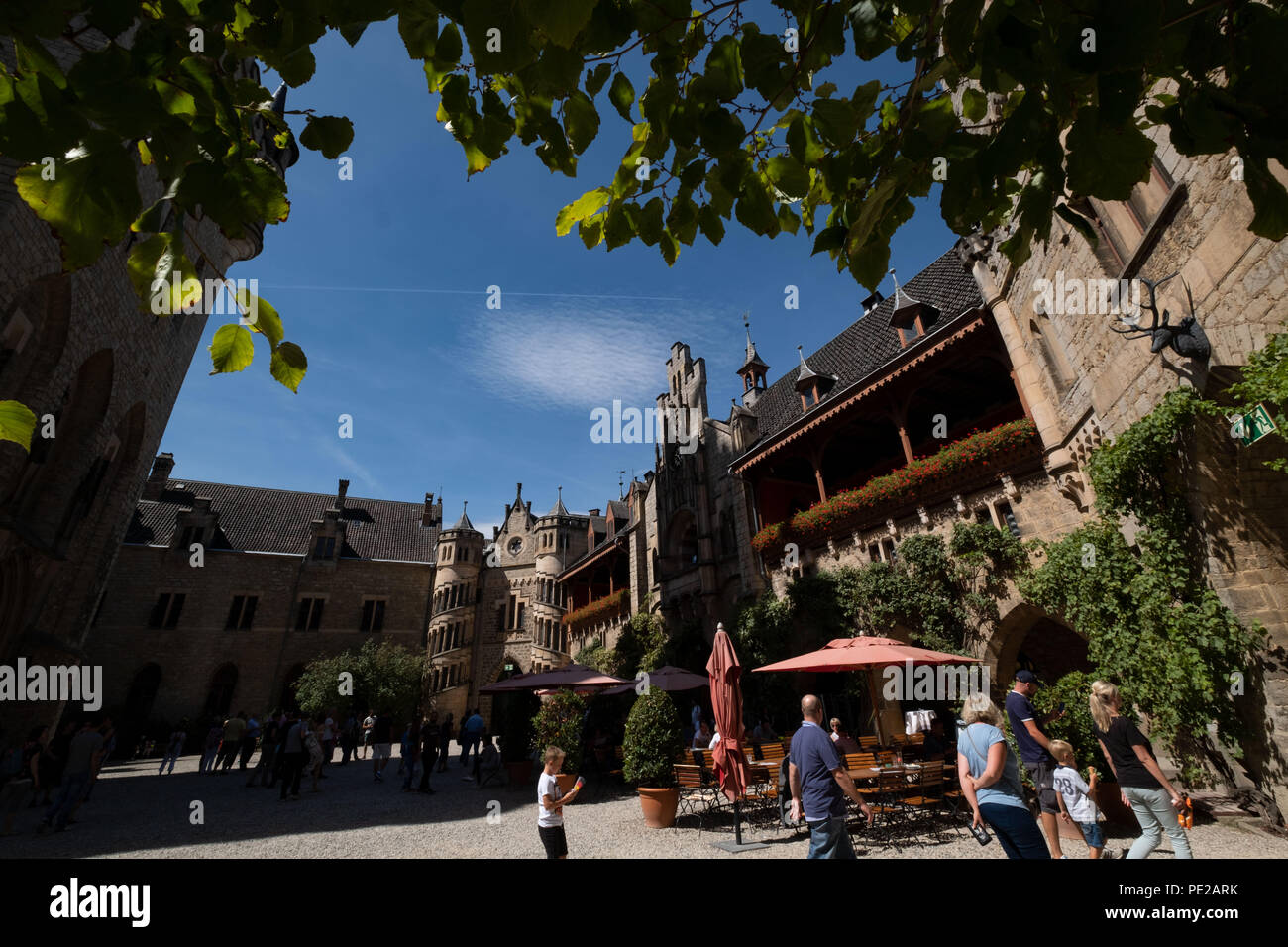 Schulenburg, Germany. 12th Aug, 2018. Visitors walk through the