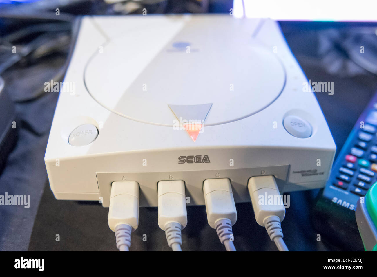 London, UK.  12 August 2018. A Sega Dreamcast console at retro games festival PLAY Expo held in London for the first time at Printworks, Canada Water. Game enthusiasts visited to rediscover the classics, from Donkey Kong, Pong, Super Mario Bros. and Space Invaders to vintage pinball machines, VR, indie games and a dedicated Minecraft zone. The show also included a sneak preview of new retro gaming streaming service, Antstream.  Credit: Stephen Chung / Alamy Live News Stock Photo