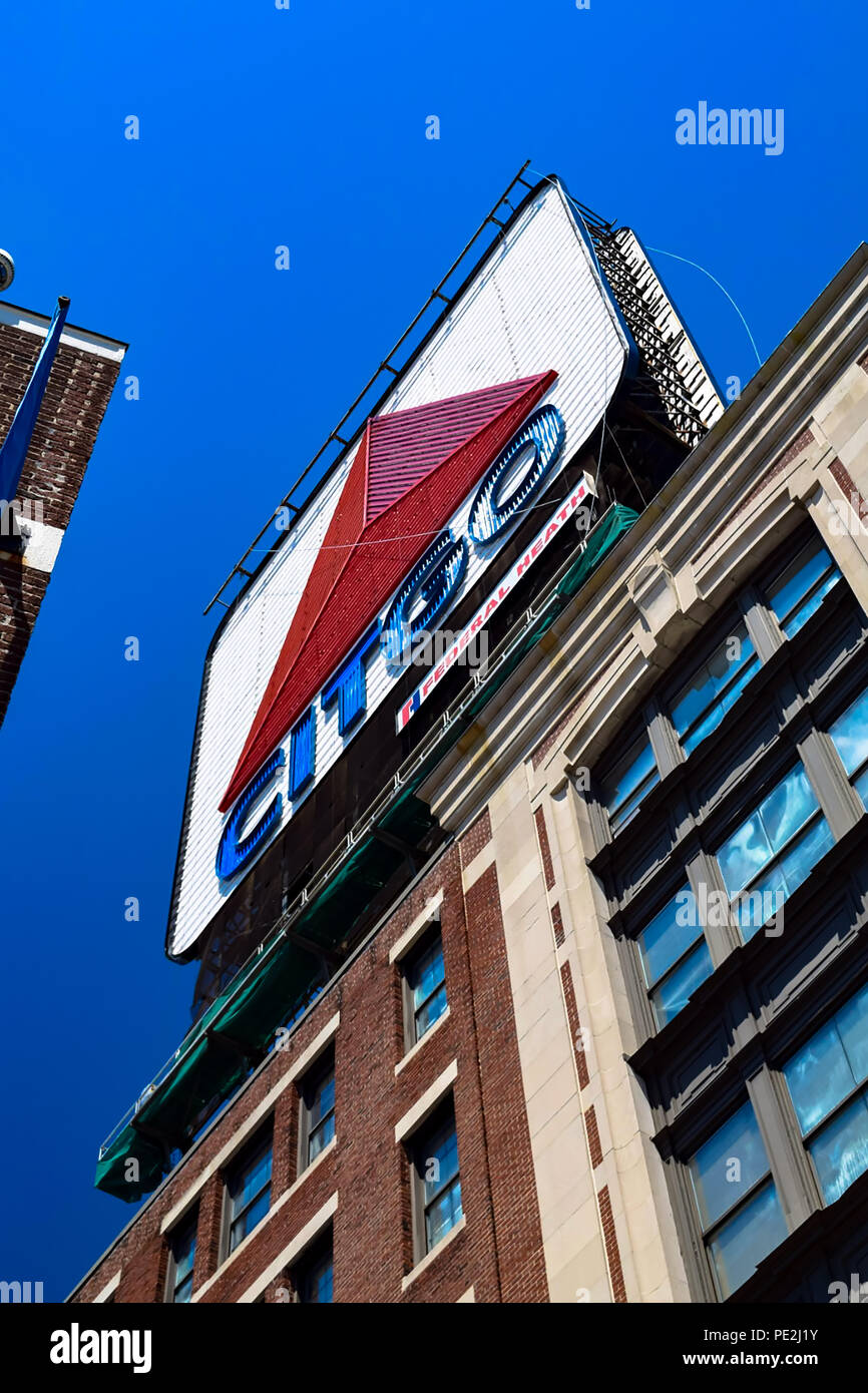 The iconic Citgo Sign in Kenmore Square, Boston, Massachusetts Stock ...