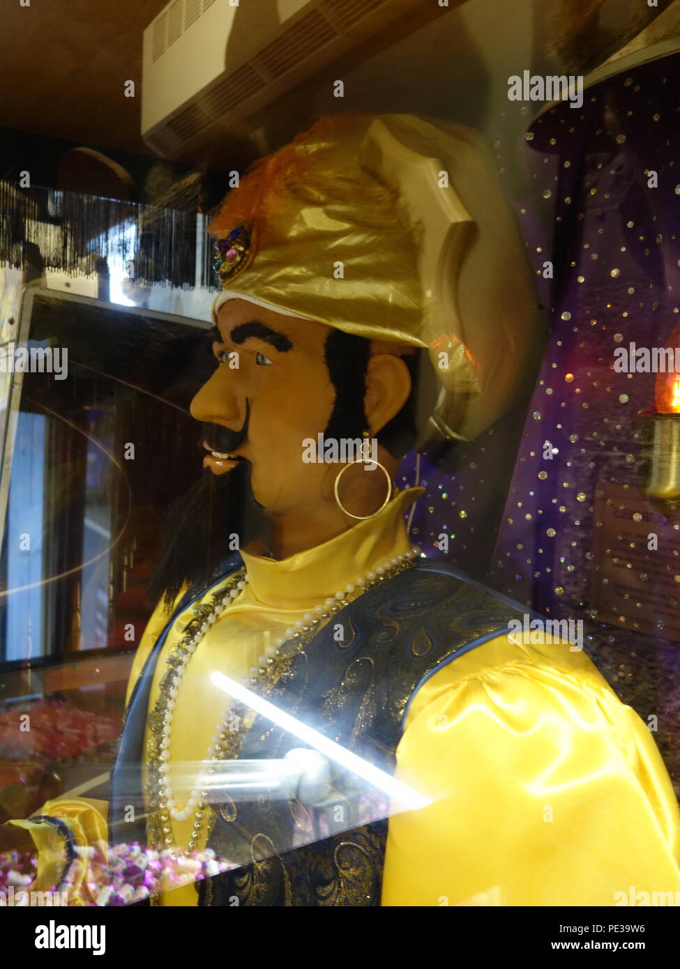 vintage fortune teller machine Stock Photo Alamy