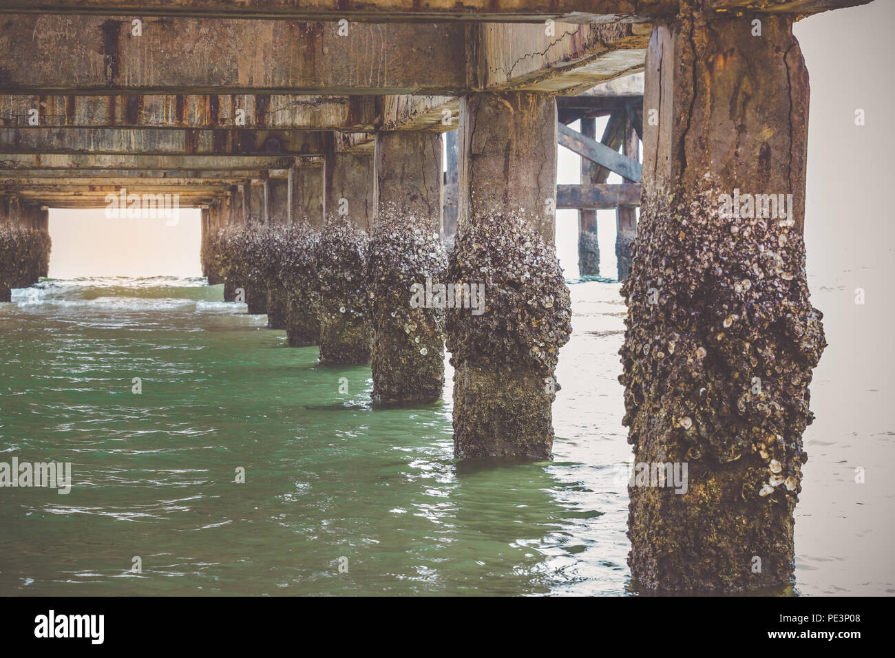 Old pier under water hi-res stock photography and images - Alamy