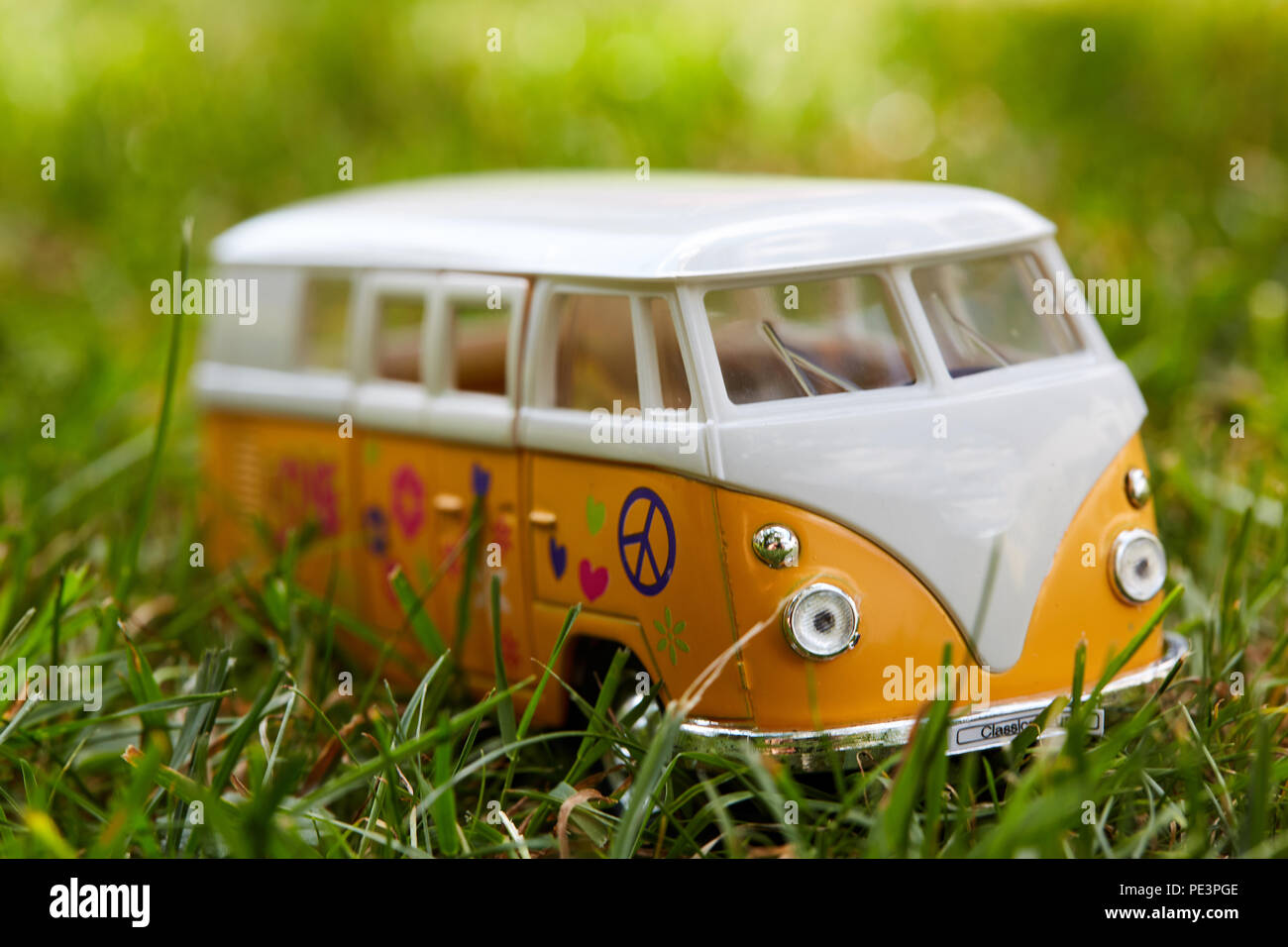 Orange bus toy sales