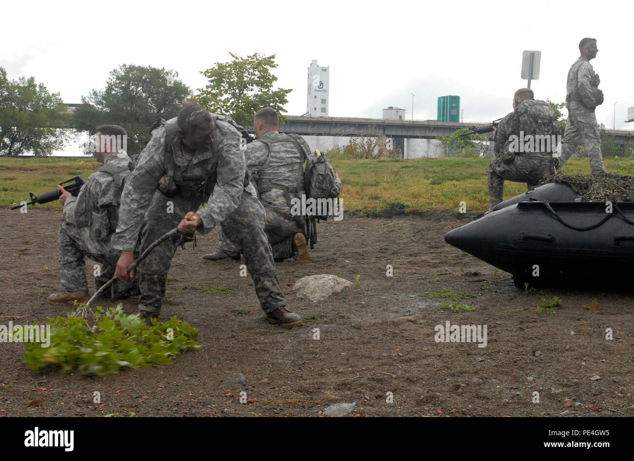 F470 Combat Rubber Raiding Craft High Resolution Stock Photography and ...