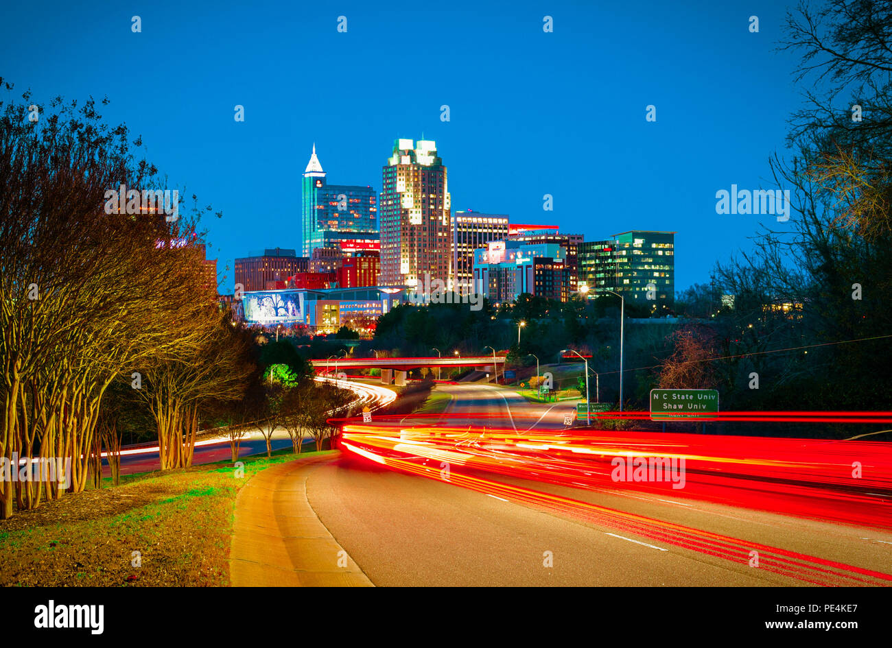 Raleigh nightscape hires stock photography and images Alamy