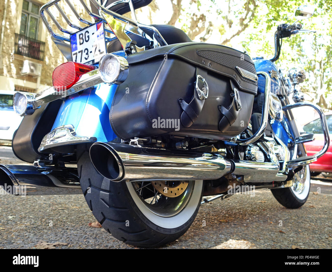 Moto harley davidson road king hi-res stock photography and images - Alamy, image size:1300x1065