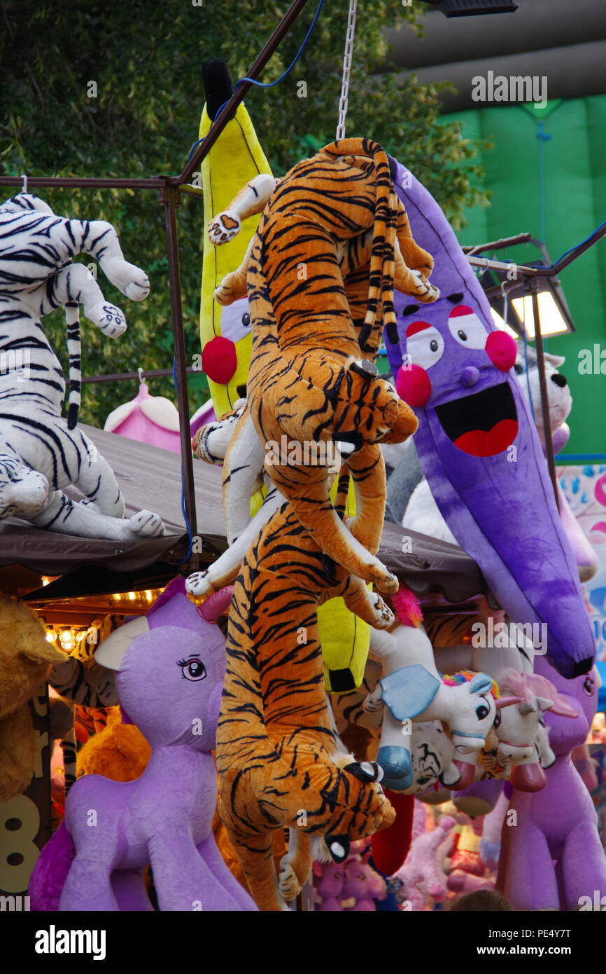 big carnival stuffed animals