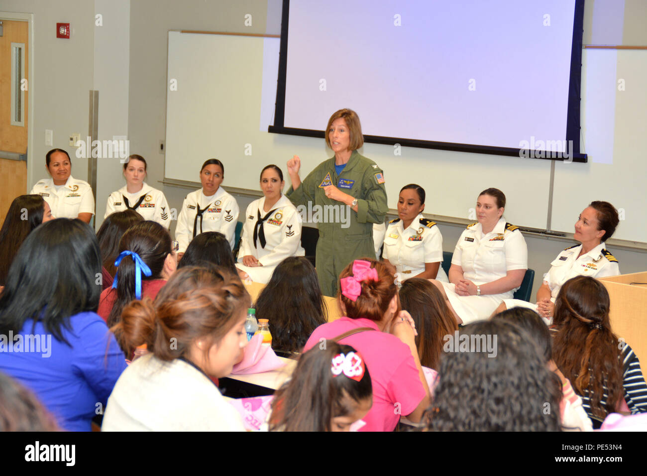 Edinburg Texas Oct 7 15 Huntsville Ala Native And Naval Aviator Capt Tamara Graham Director Diversity And Inclusion Navy Air Forces Speaks To Young Latinas And Their Mothers About Life In The