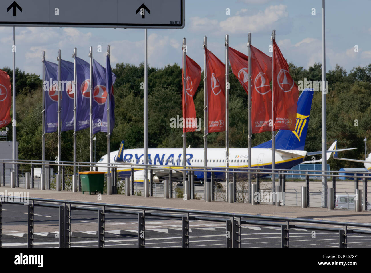 Koeln Bonn Airport High Resolution Stock Photography And Images Alamy