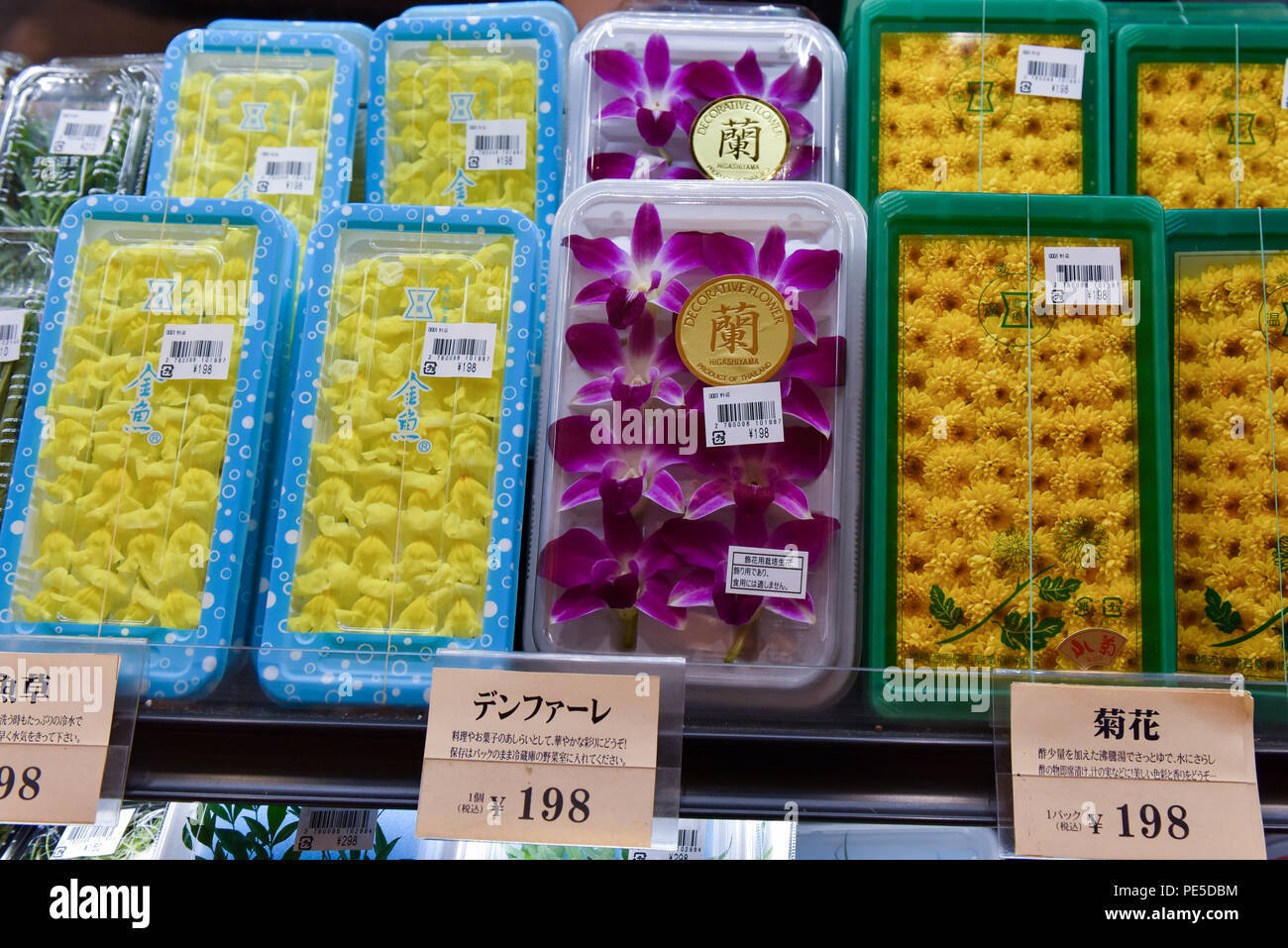 Edible flowers in a supermarket, Kyoto, Japan Stock Photo Alamy