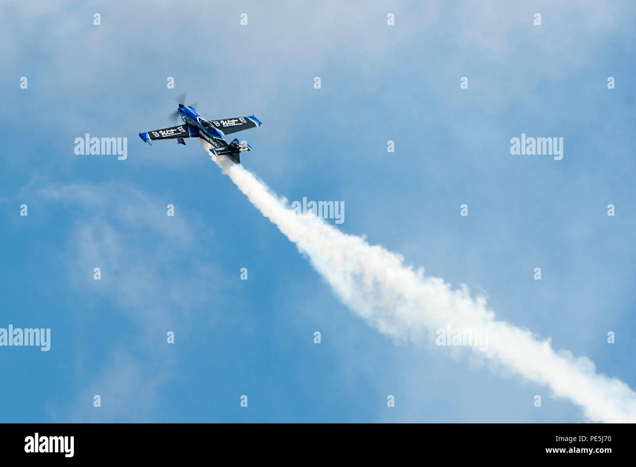 The Window World MXS-RH, a single-seat carbon-fiber aerobatic aircraft ...