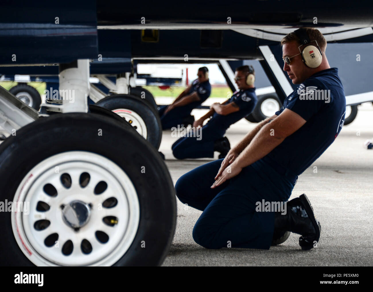 Aircrew Egress Systems High Resolution Stock Photography and Images - Alamy