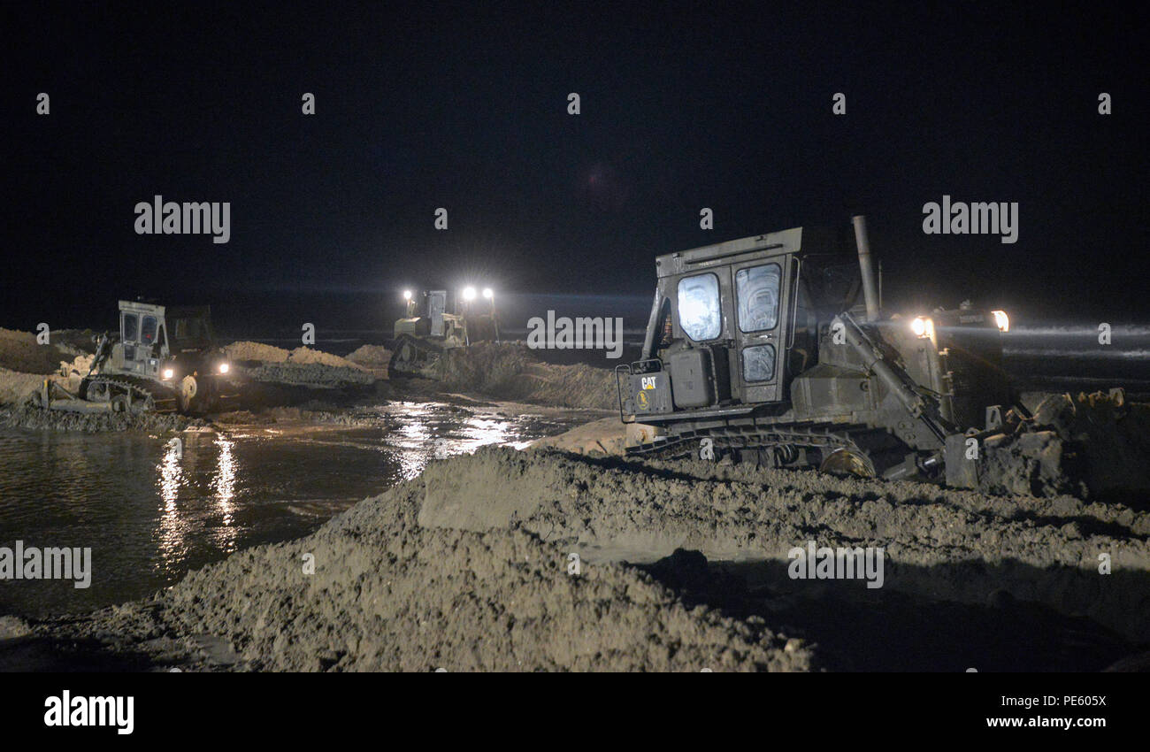 Acb Inls Floating causeway construction hi-res stock photography and images - Alamy