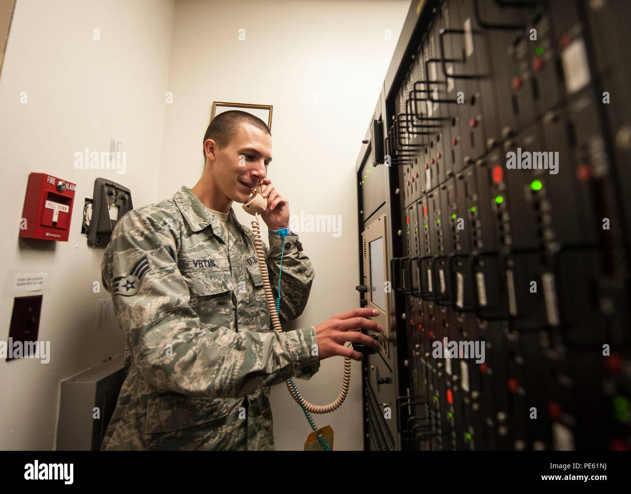 Aircraft radio system monitor hi-res stock photography and images - Alamy