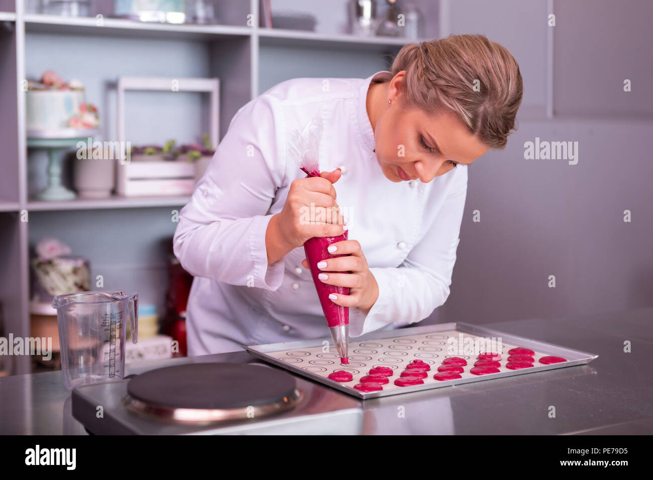 Late Delivery High Resolution Stock Photography And Images Alamy