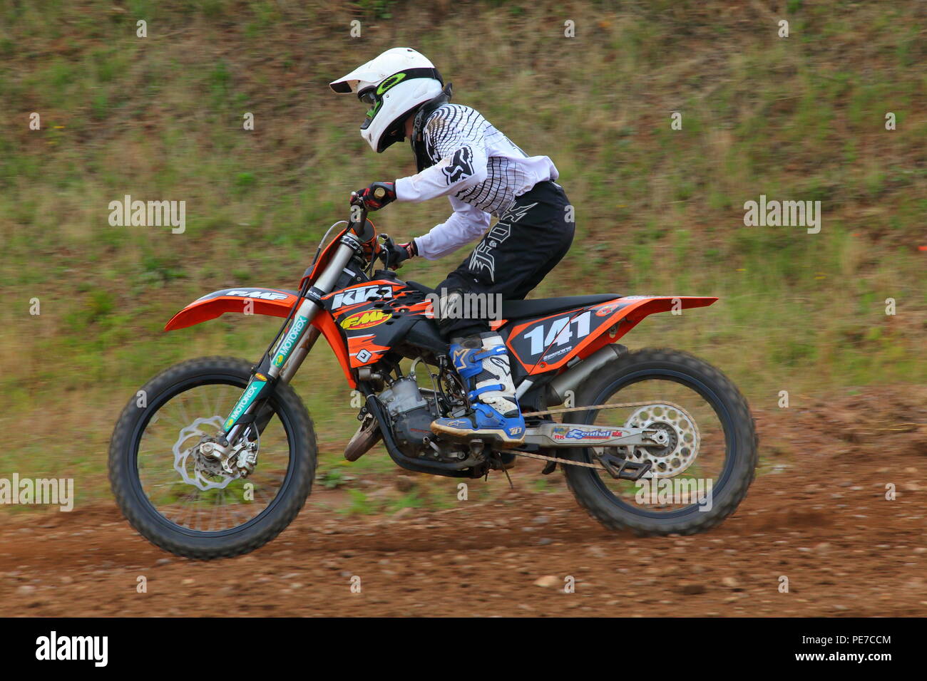 Fat man on dirt cheap bike