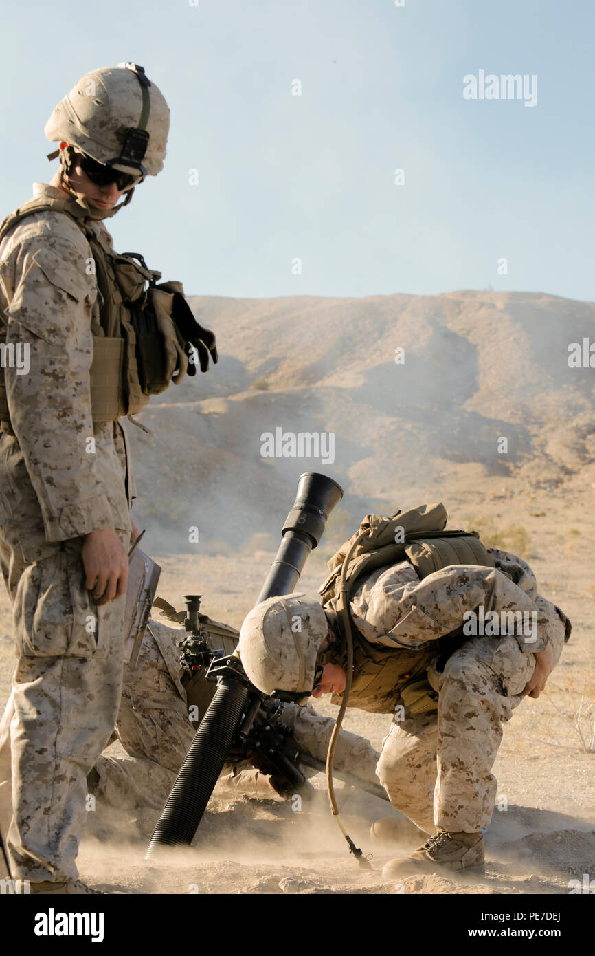 Us Marine Corps Lance Cpl Tristan D Smith Left A Squad Leader With Weapons Company 1st 5274