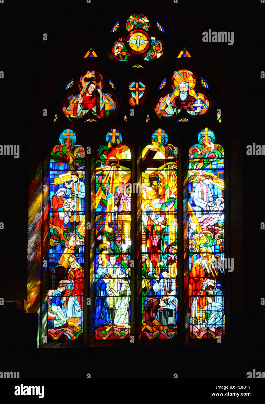Gothic stained glass pictures hires stock photography and images Alamy