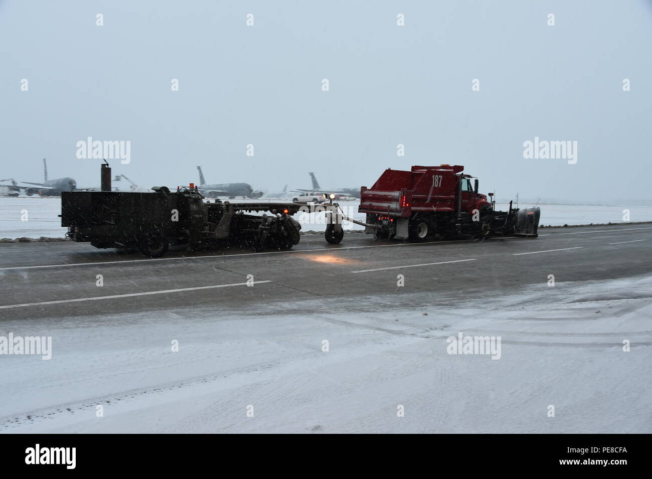 Snow goose nunavut hires stock photography and images Alamy