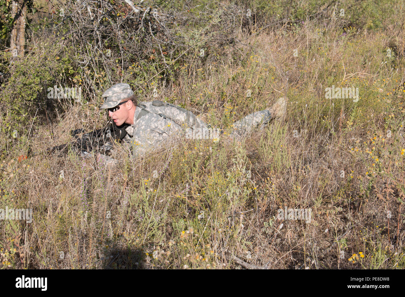 Soldiers from the California Army National Guard 1st Battalion, 140th ...