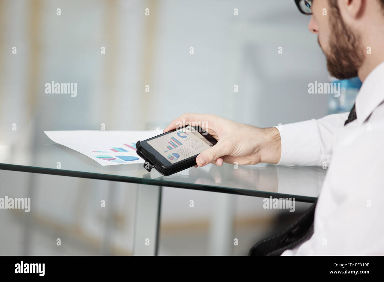 Close up of a man using mobile smart phone Stock Photo - Alamy