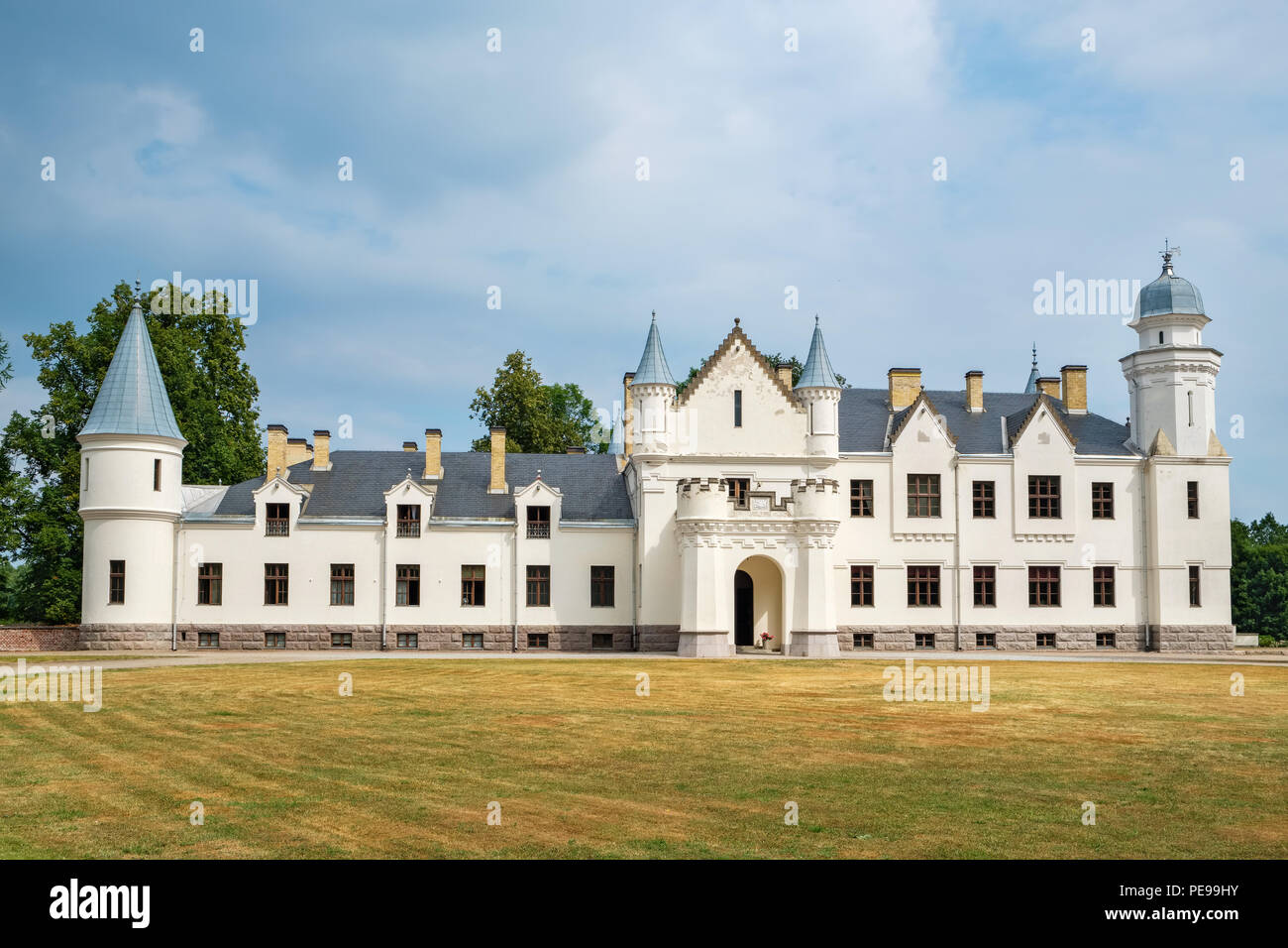 Old manor house (1876-1885), know as Alatskivi Loss (Castle). Alatskivi, Estonia, Baltic States, Europe Stock Photo