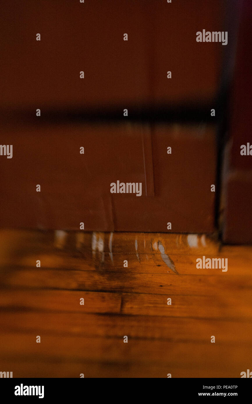 door scrapes on floor Stock Photo Alamy
