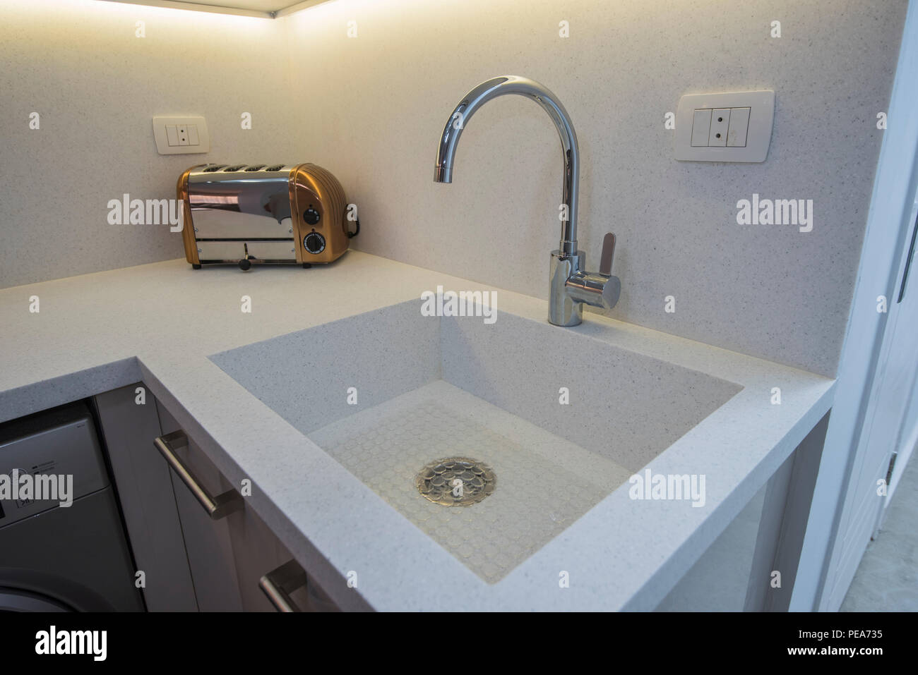 Interior Design Decor Showing Modern Kitchen Sink And