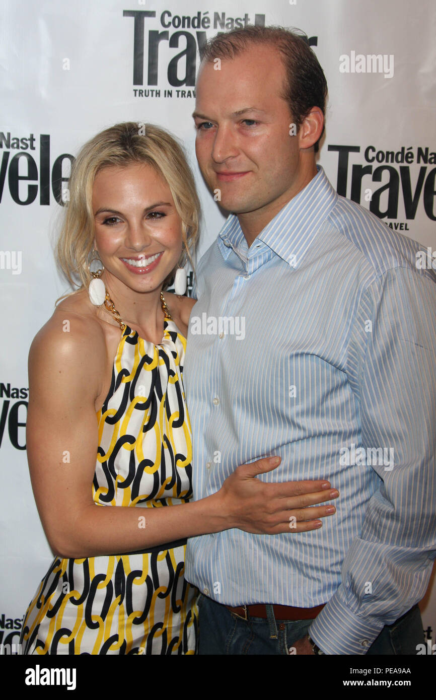 ELISABETH AND TIM HASSELBECK 2008 Photo By John Barrett/PHOTOlink.net