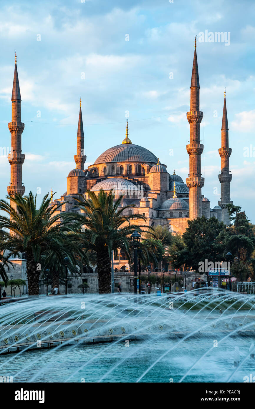 Fountain and Blue Mosque, Istanbul, Turkey Stock Photo - Alamy