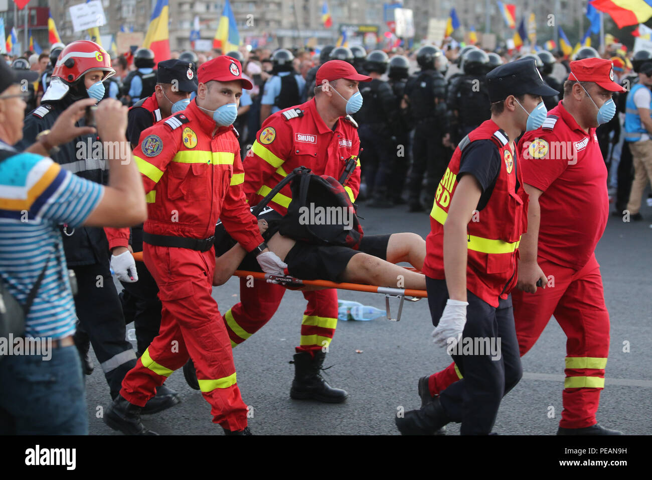 Anti riot tactics hi-res stock photography and images - Alamy