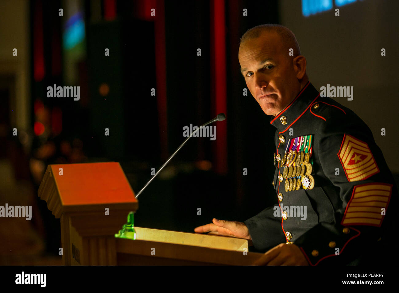 Guest of honor, Sgt. Maj. Bradley A. Kasal, sergeant major, I Marine Expeditionary Force, speaks at the Headquarters Battalion Marine Corps Ball at Caesar’s Palace in Las Vegas, Nov. 21, 2015. (Official Marine Corps photo by Lance Cpl. Levi Schultz/Released) Stock Photo