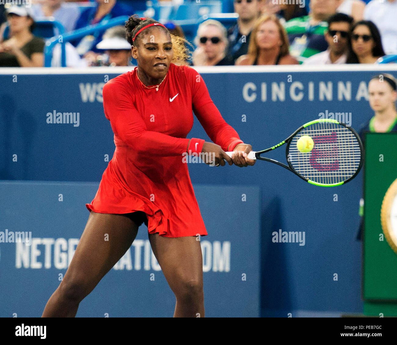 Mason, Ohio, USA. August 13, 2018: Serena Wiliams (USA) hits the ball back to Daria Gavrilova (AUS) at the Western Southern Open in Brent Clark/Alamy Live News Stock Photo