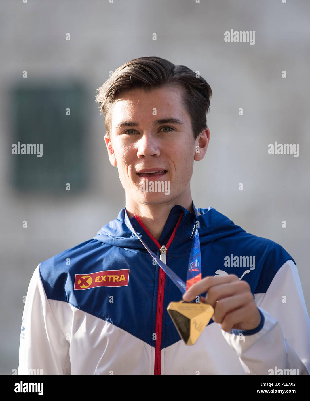 Berlin, Deutschland. 12th Aug, 2018. Winner Jakob INBRIGTSEN (NOR/1st  place), with medal, gold, gold medal, award ceremony 5000m of the men, on  12.08.2018 European Athletics Championships 2018 in Berlin/Germany from  06.08. -