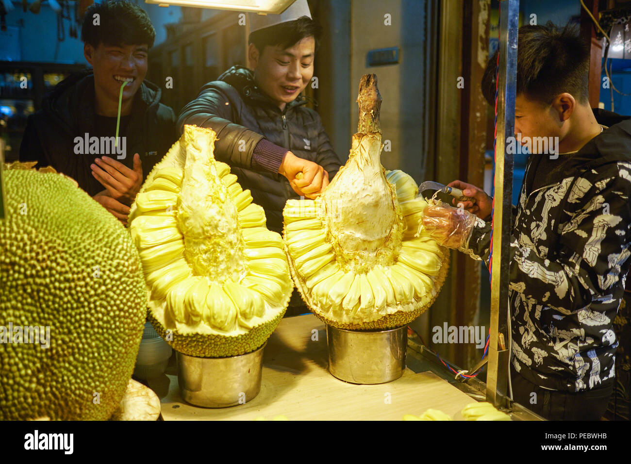 Jackfruit is Peeled in a Street Market, Muslim Street, Xian, Shaanxi, China Stock Photo