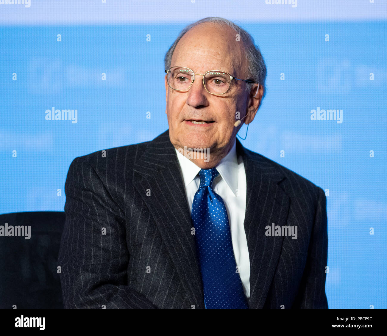 George Mitchell Former Us Senate Majority Leader And Former Us Special Envoy For Middle East Peace Speaking At The J Street National Conference In W Stock Photo Alamy
