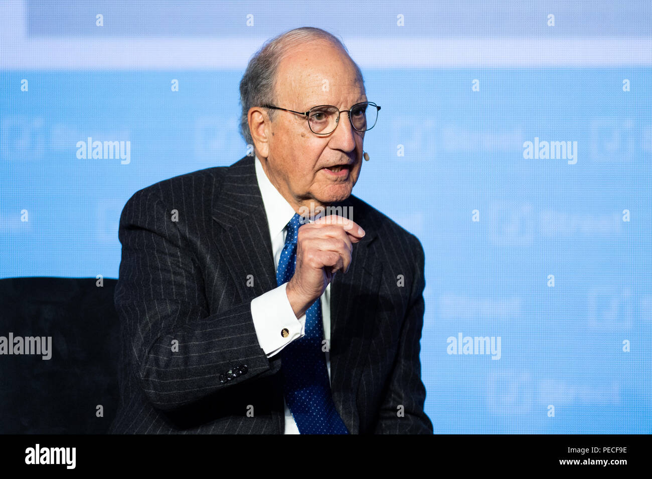 Former senator mitchell speaking hires stock photography and