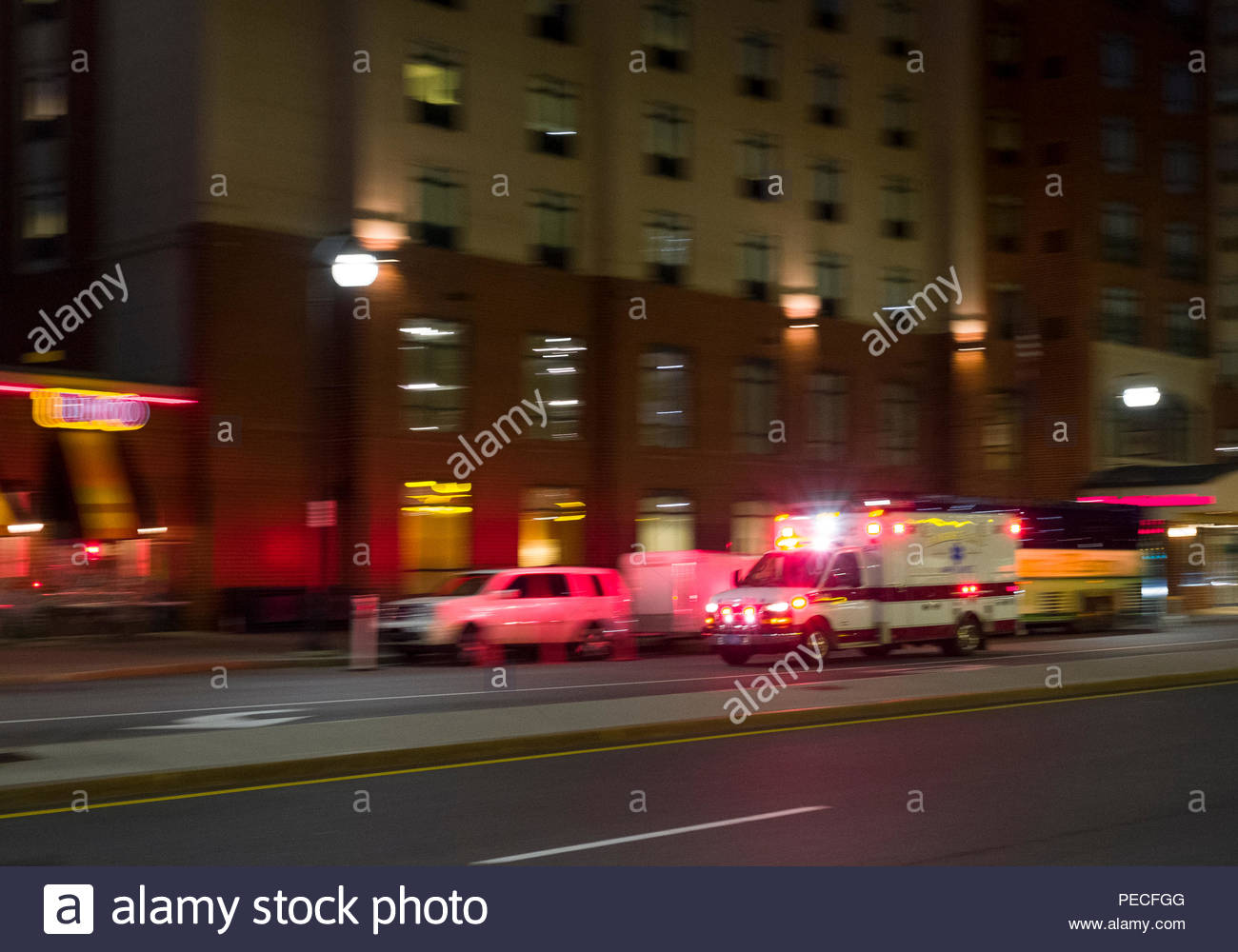 Ambulance Lights Stock Photos & Ambulance Lights Stock Images Alamy