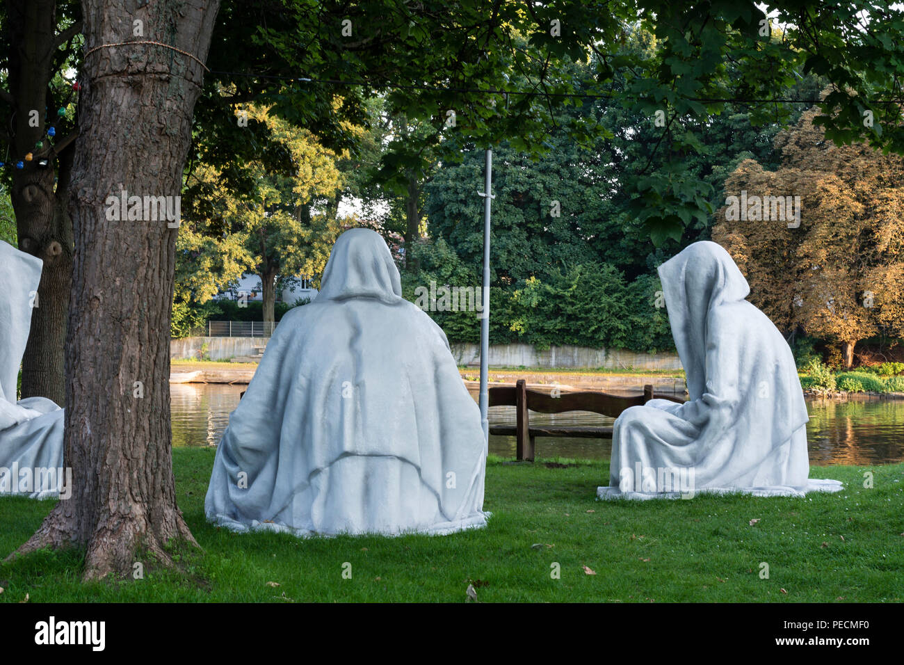 Sculptures by Manfred Kielnhofer, Wachter der Zeit, Finkenherd, Kassel, Hesse, Germany, Wächter der Zeit Stock Photo