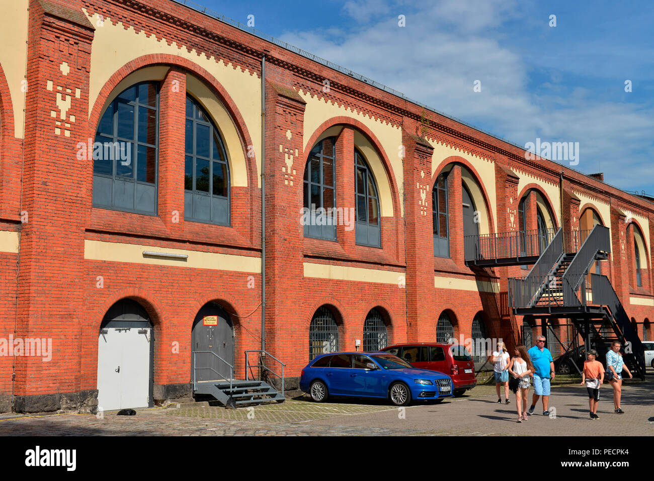 Station Berlin, Luckenwalder Strasse, Kreuzberg, Berlin, Deutschland Stock Photo Alamy