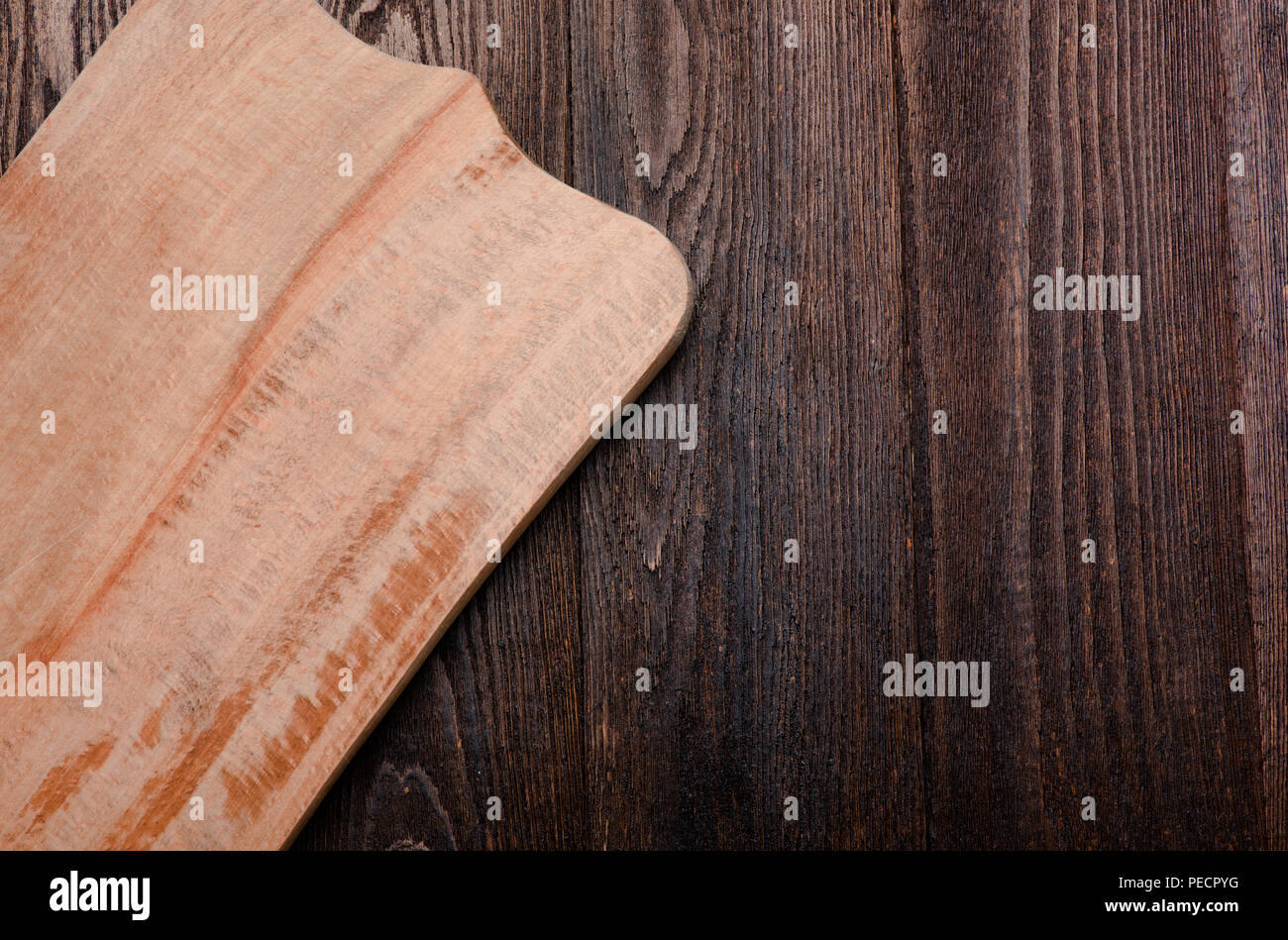 Dark wood desk hires stock photography and images Alamy
