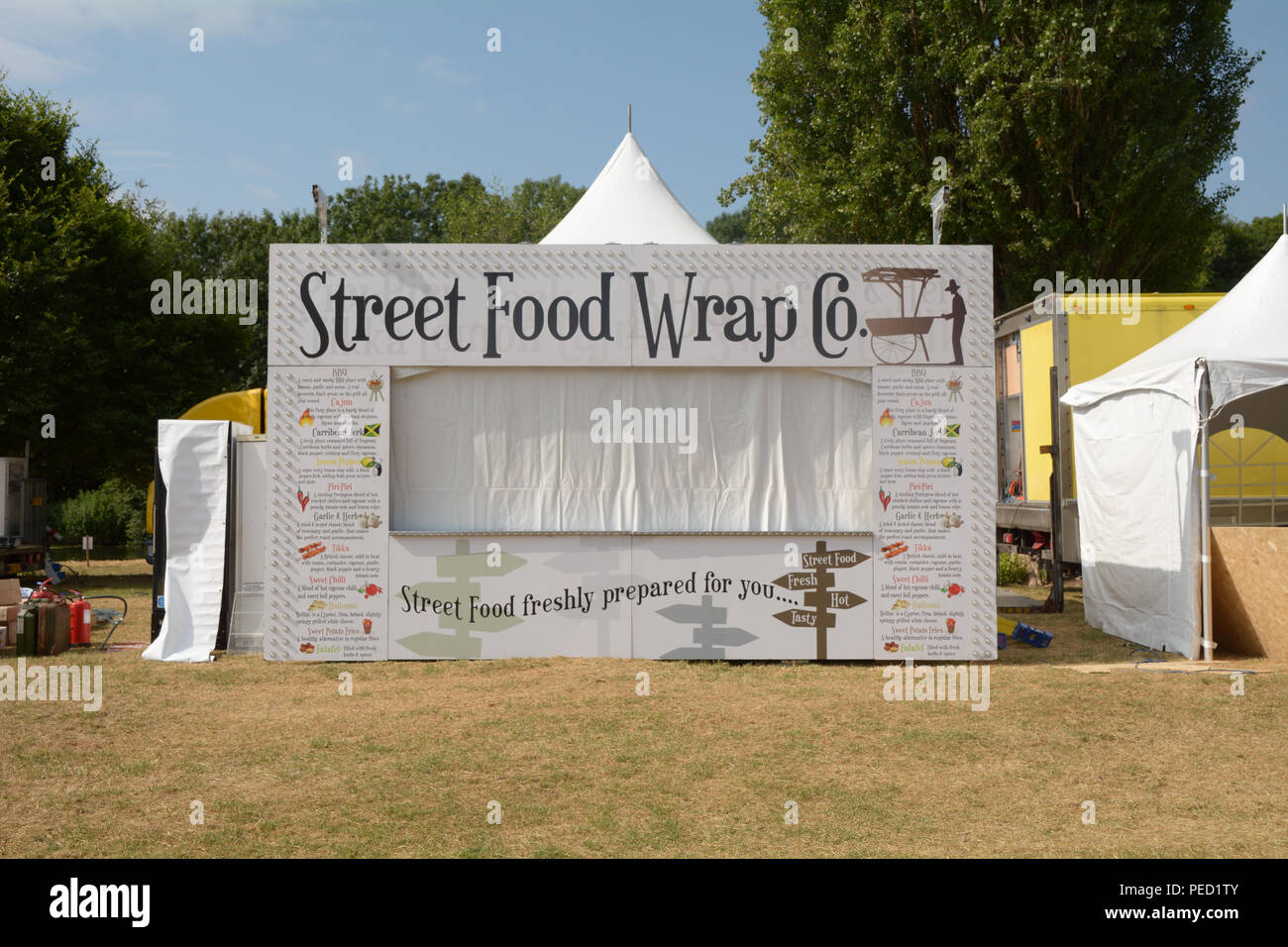 Street Food Wrap Co food stall at festival Stock Photo