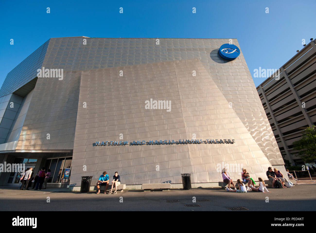 Imax cinema aquarium hires stock photography and images Alamy