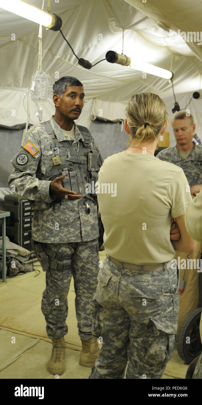 Col. Michael Banton (left), the deputy chief of clinical services for