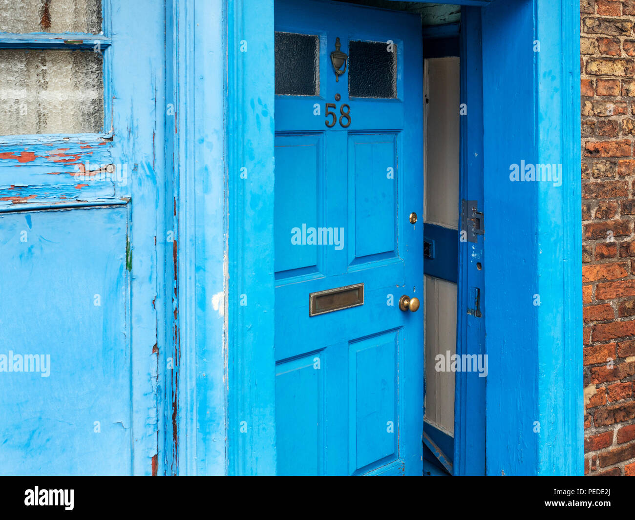 Open ajar front door hires stock photography and images Alamy