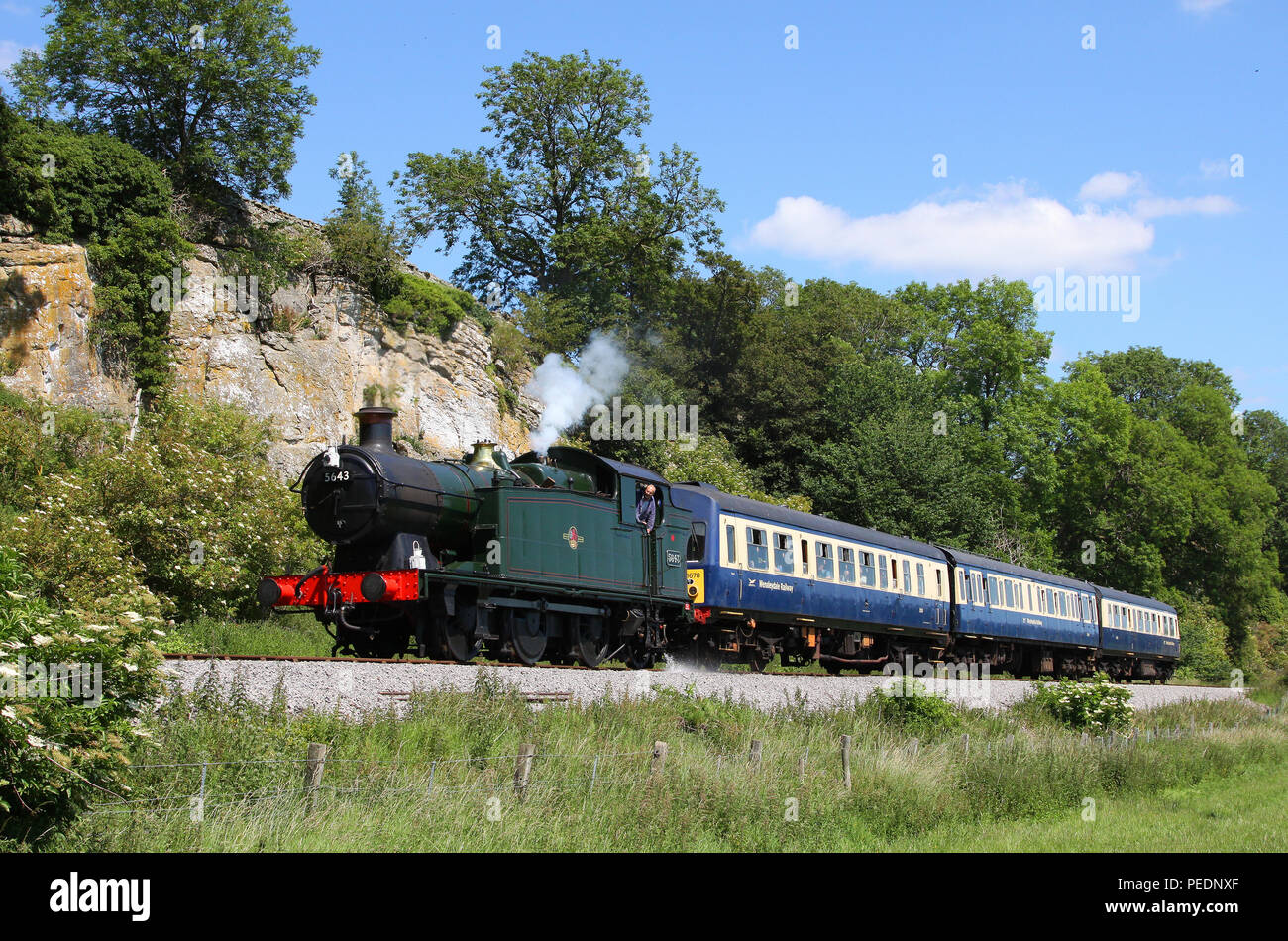 Gwr 5643 hi-res stock photography and images - Alamy